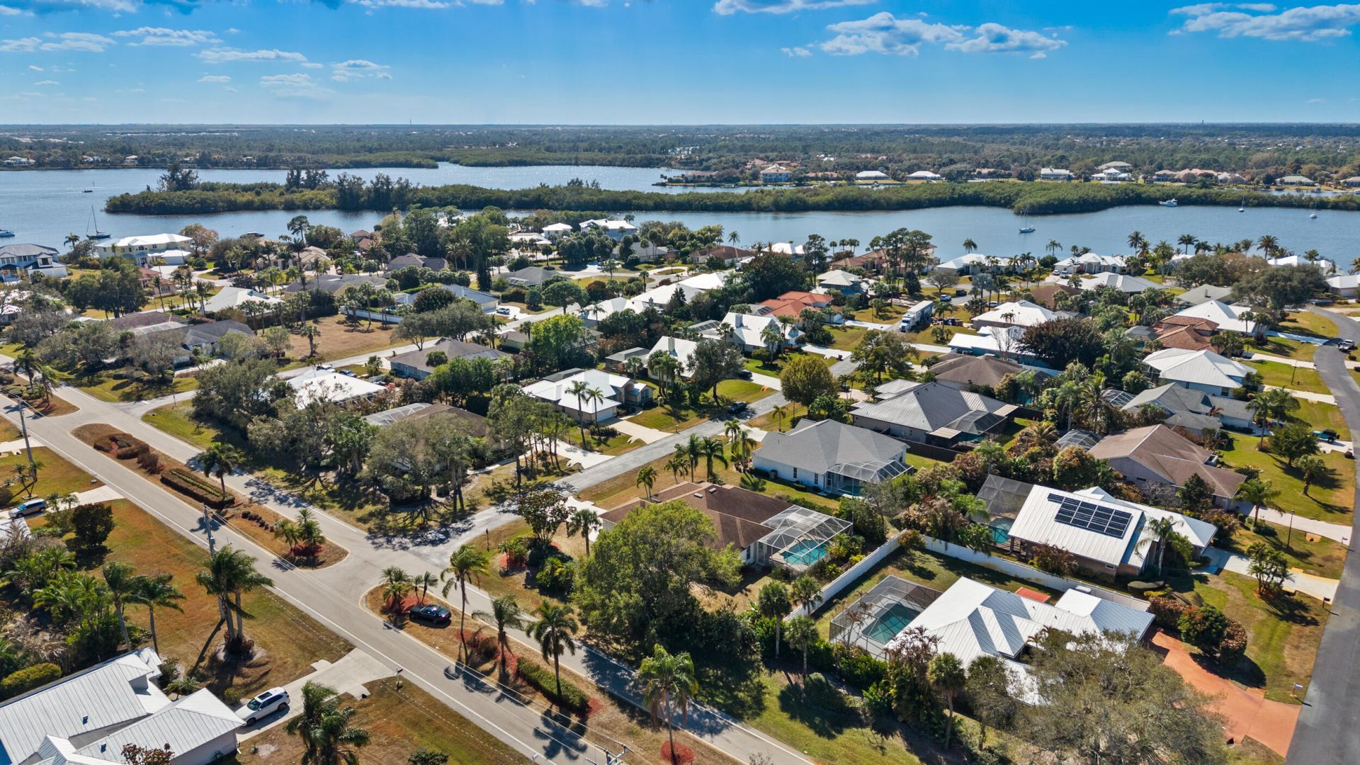 1112 SE Strathmore Drive, Port Saint Lucie, FL 34952 Photo