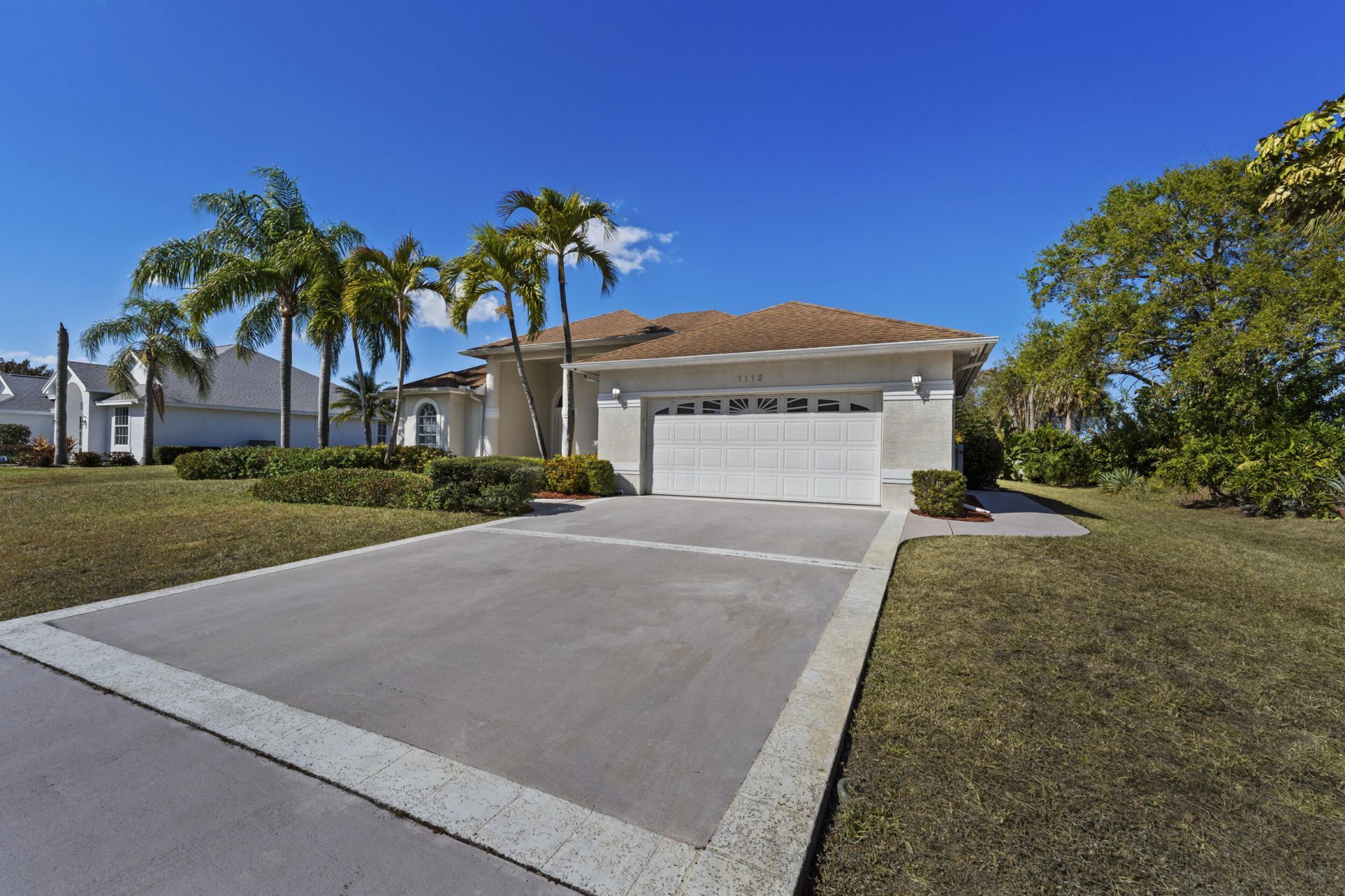1112 SE Strathmore Drive, Port Saint Lucie, FL 34952 Photo