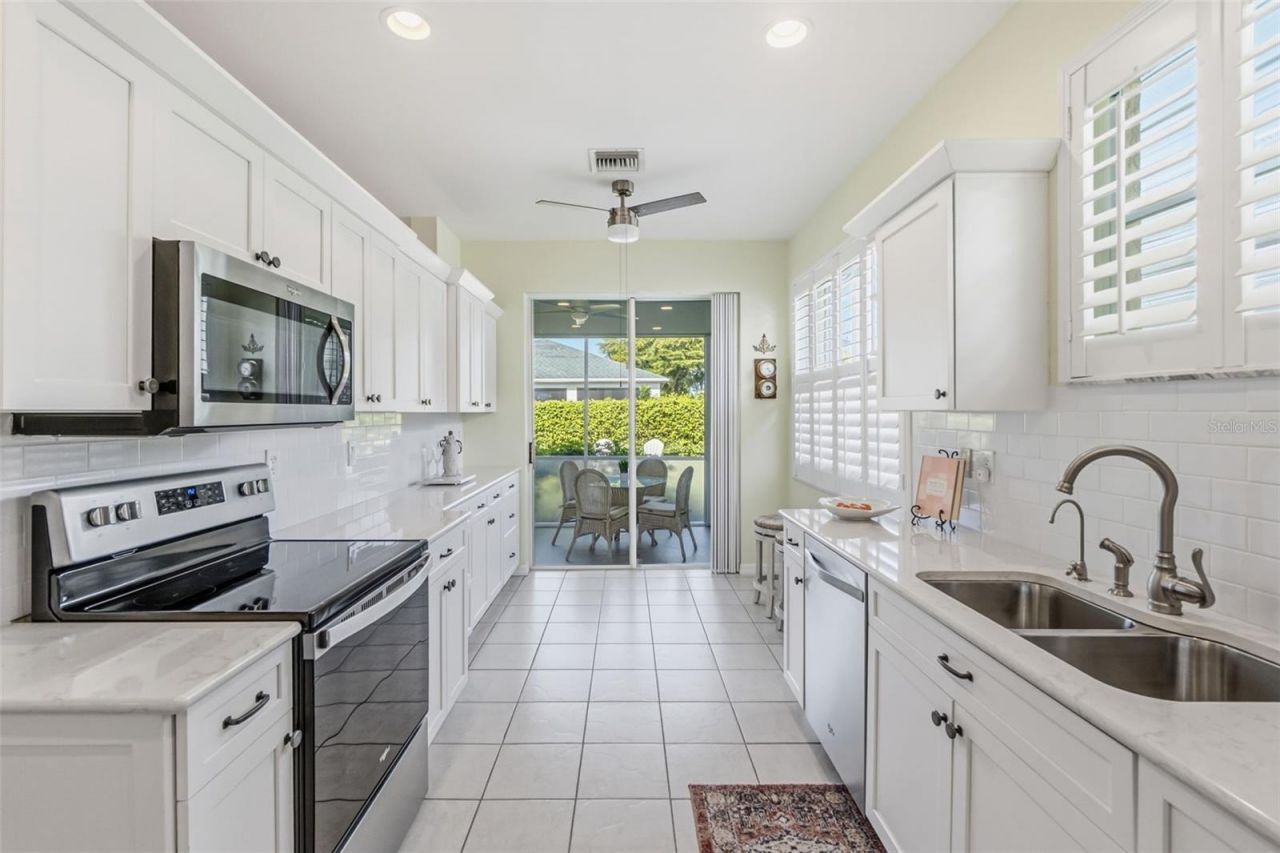 1777 Emerald Cove Circle, Cape Coral, FL 33991 Photo