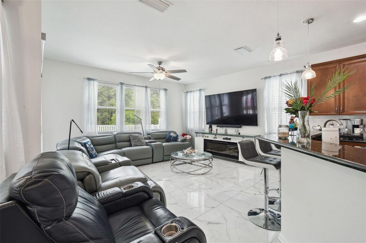 8542 Eagle Brook Drive, Land O Lakes, FL 34638 Photo