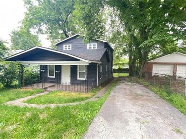 807 S Hardy Avenue, Independence, MO 64053