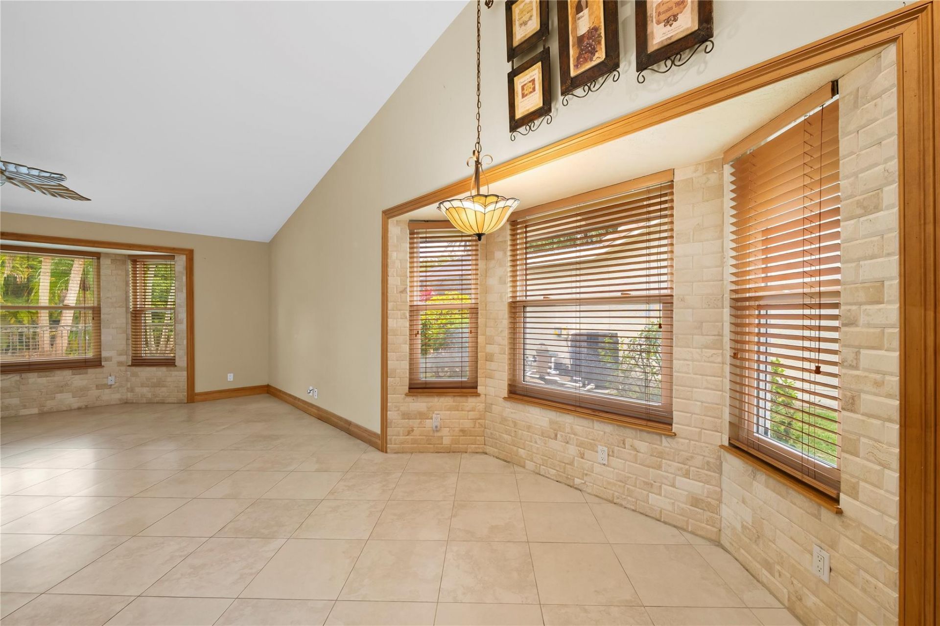 5321 NW 89th Drive, Coral Springs, FL 33067 Photo