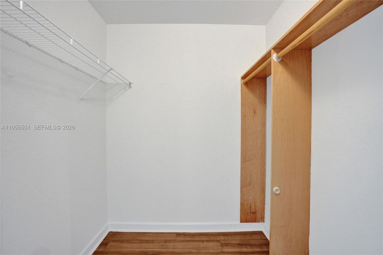 5409 SW 41st St, Unit 5409, Pembroke Park, FL 33023 Photo