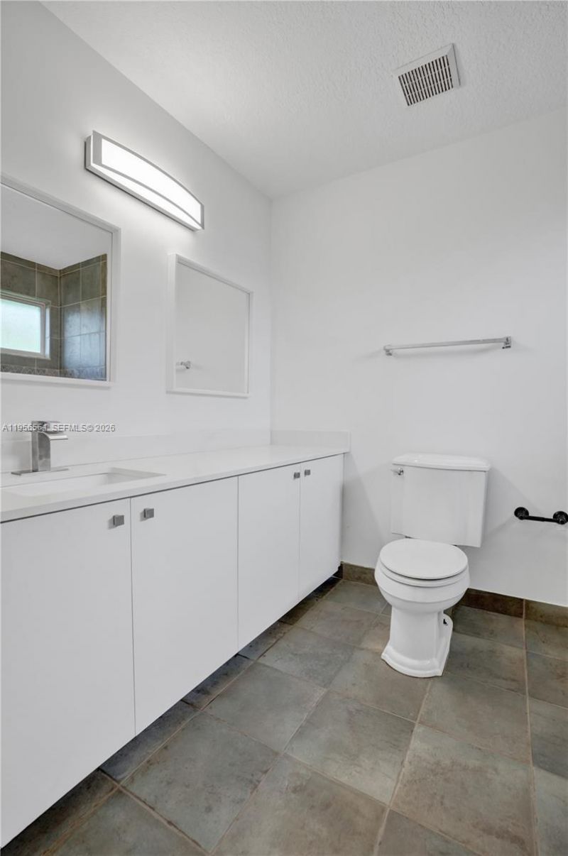 5409 SW 41st St, Unit 5409, Pembroke Park, FL 33023 Photo