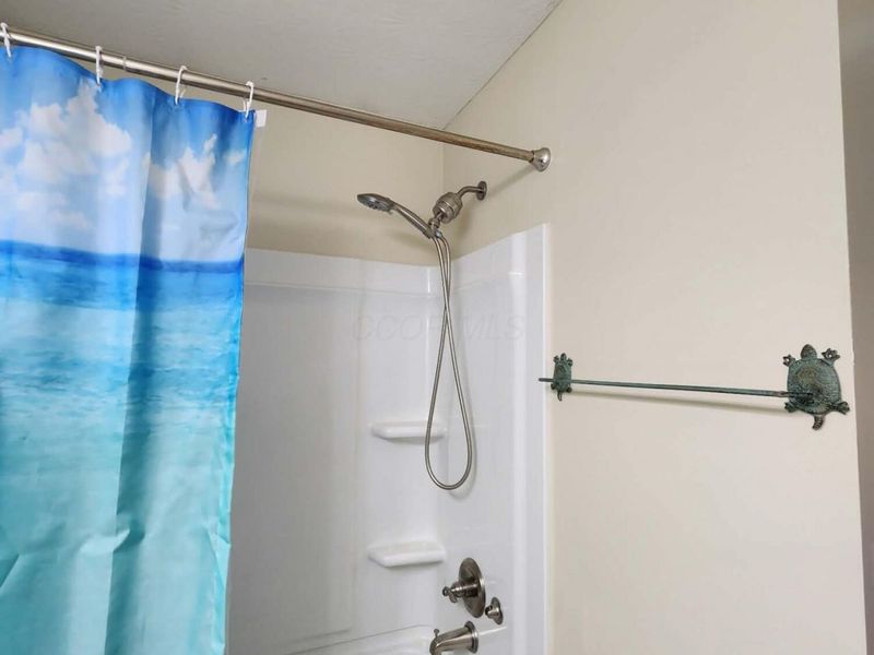 1613 Cowan Creek Drive, Marysville, OH 43040 Photo 11