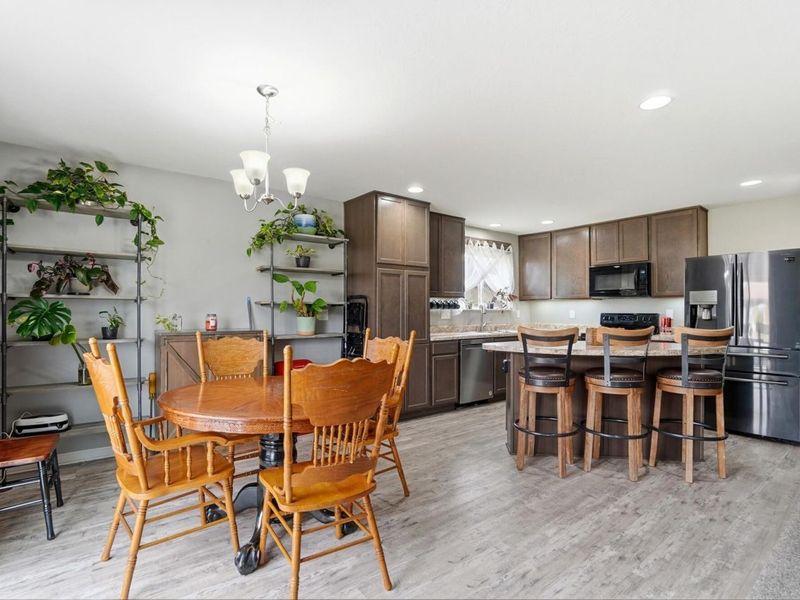 1613 Cowan Creek Drive, Marysville, OH 43040 Photo 14