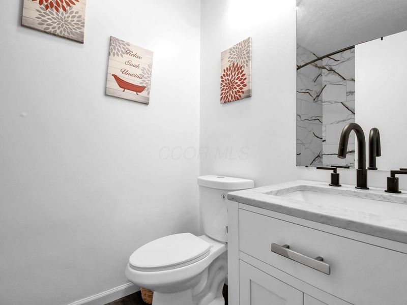 71 Villa Side Lane, Columbus, OH 43213 Photo 14