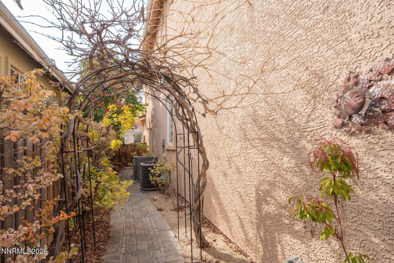 2730 Albazano Drive, Sparks, NV 89436 Photo