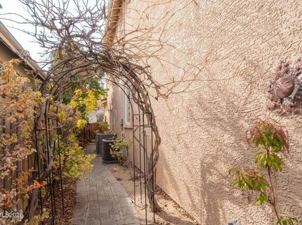 2730 Albazano Drive, Sparks, NV 89436 Photo