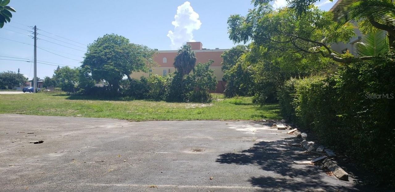 600 E Atlantic Boulevard, Pompano Beach, FL 33060 Photo