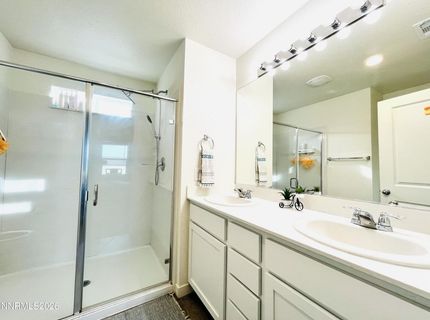 8727 Scenic Sky Drive, Reno, NV 89506 Photo