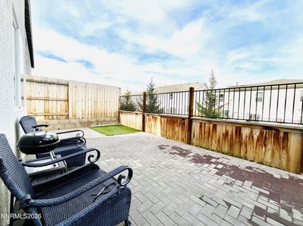 8727 Scenic Sky Drive, Reno, NV 89506 Photo
