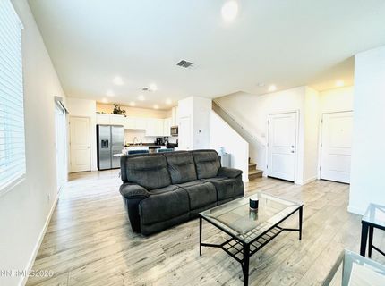 8727 Scenic Sky Drive, Reno, NV 89506 Photo