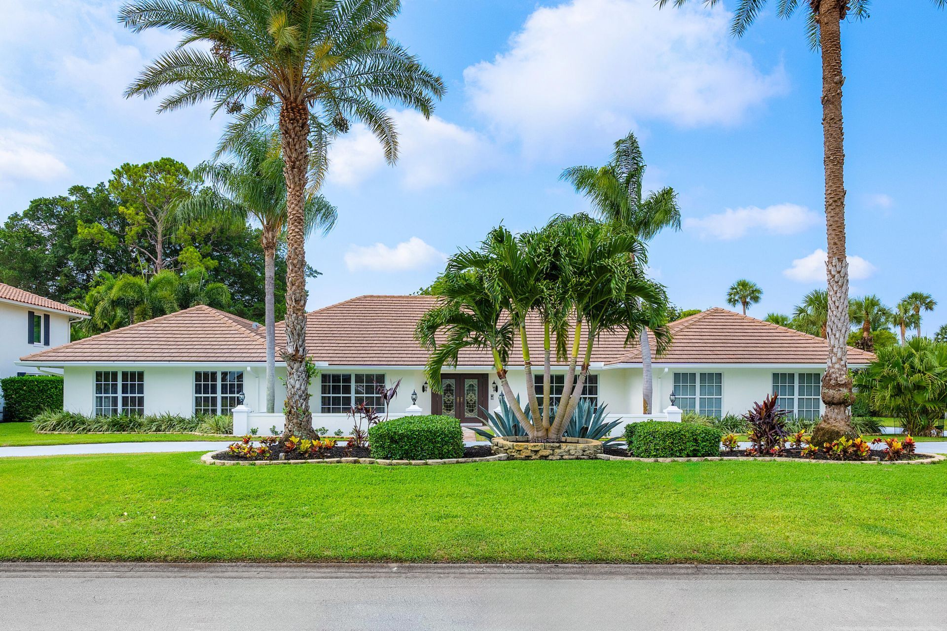 110 Glenbrook Court, Atlantis, FL 33462 Photo