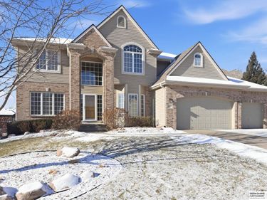 7910 W Brentwood Drive, La Vista, NE 68128
