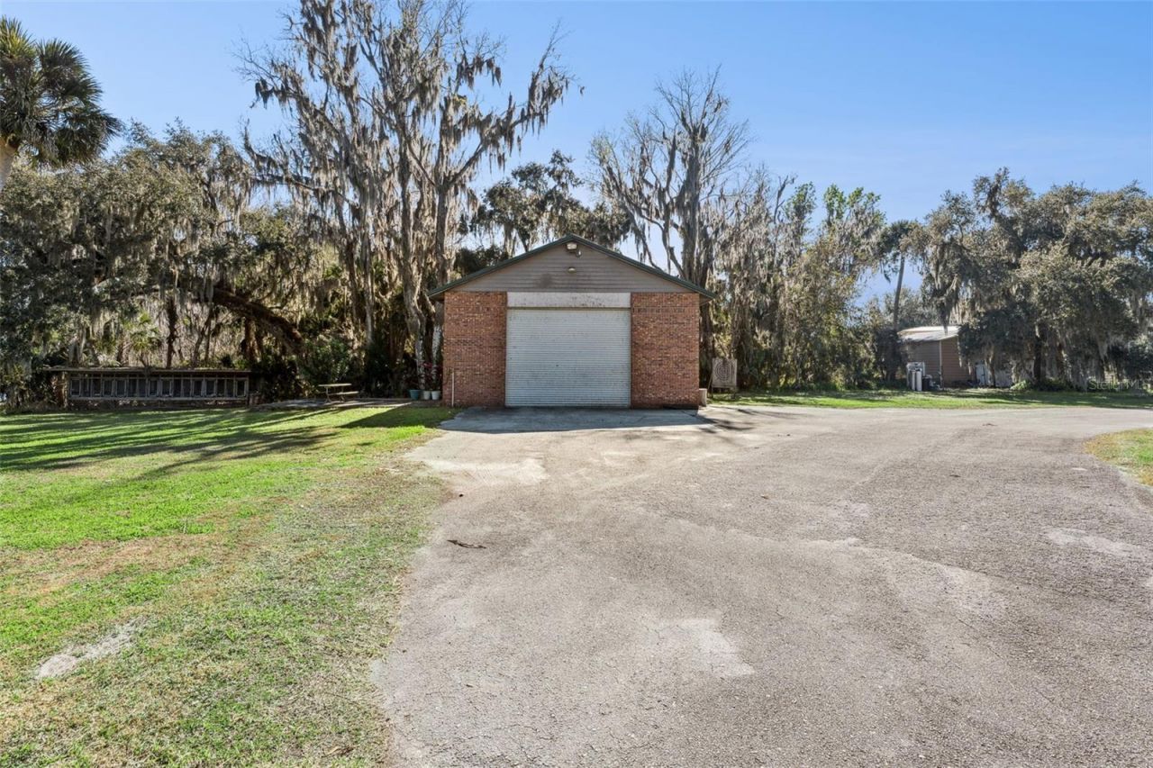 2565 E Osceola Road, Geneva, FL 32732 Photo