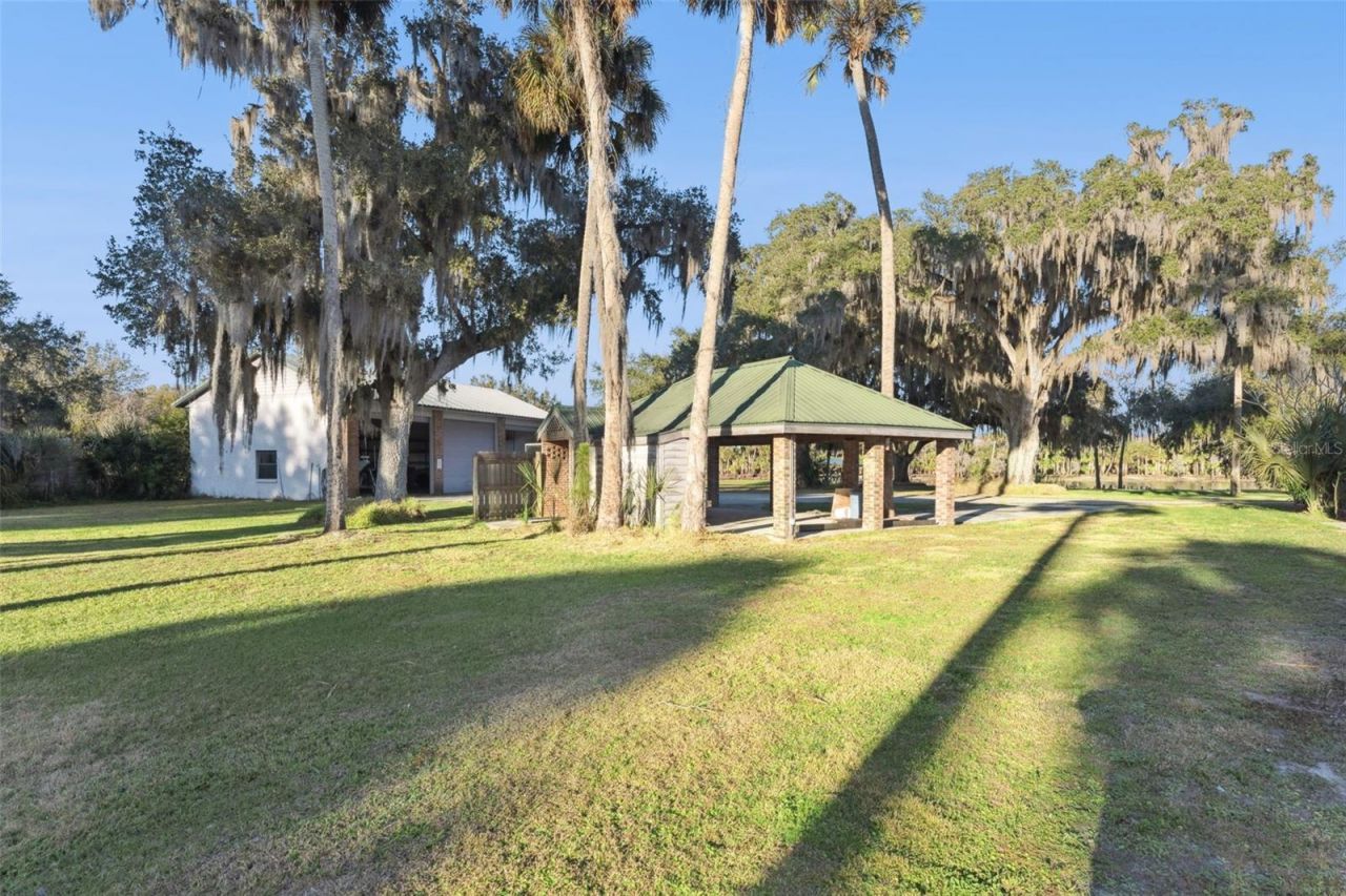 2565 E Osceola Road, Geneva, FL 32732 Photo
