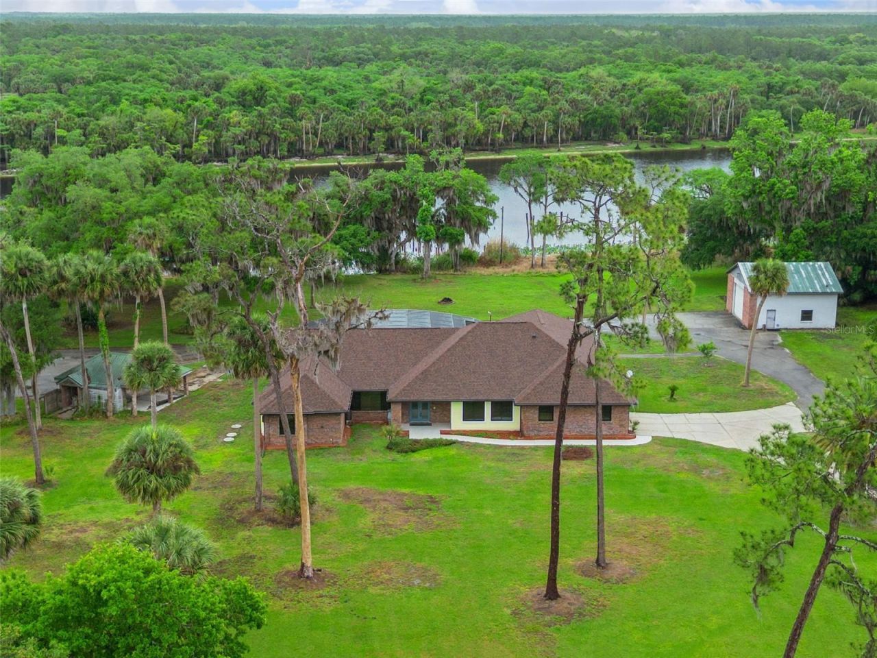 2565 E Osceola Road, Geneva, FL 32732 Photo