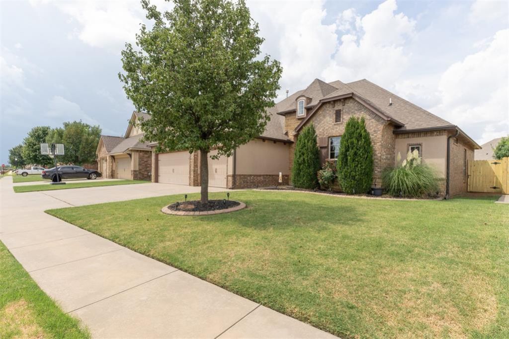 4829 SW 123rd Street, Oklahoma City, OK 73173 Main Photo