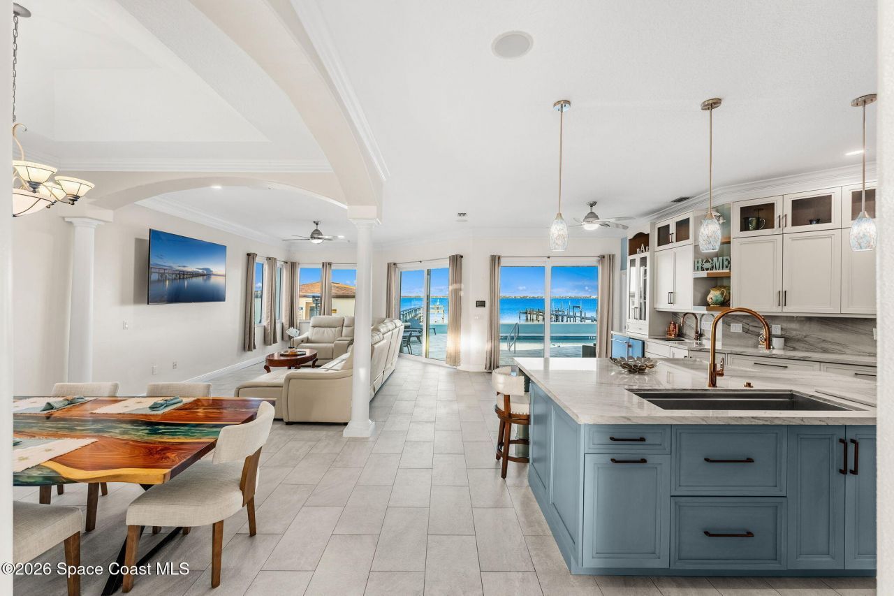 2189 Pineapple Avenue, Melbourne, FL 32935 Photo