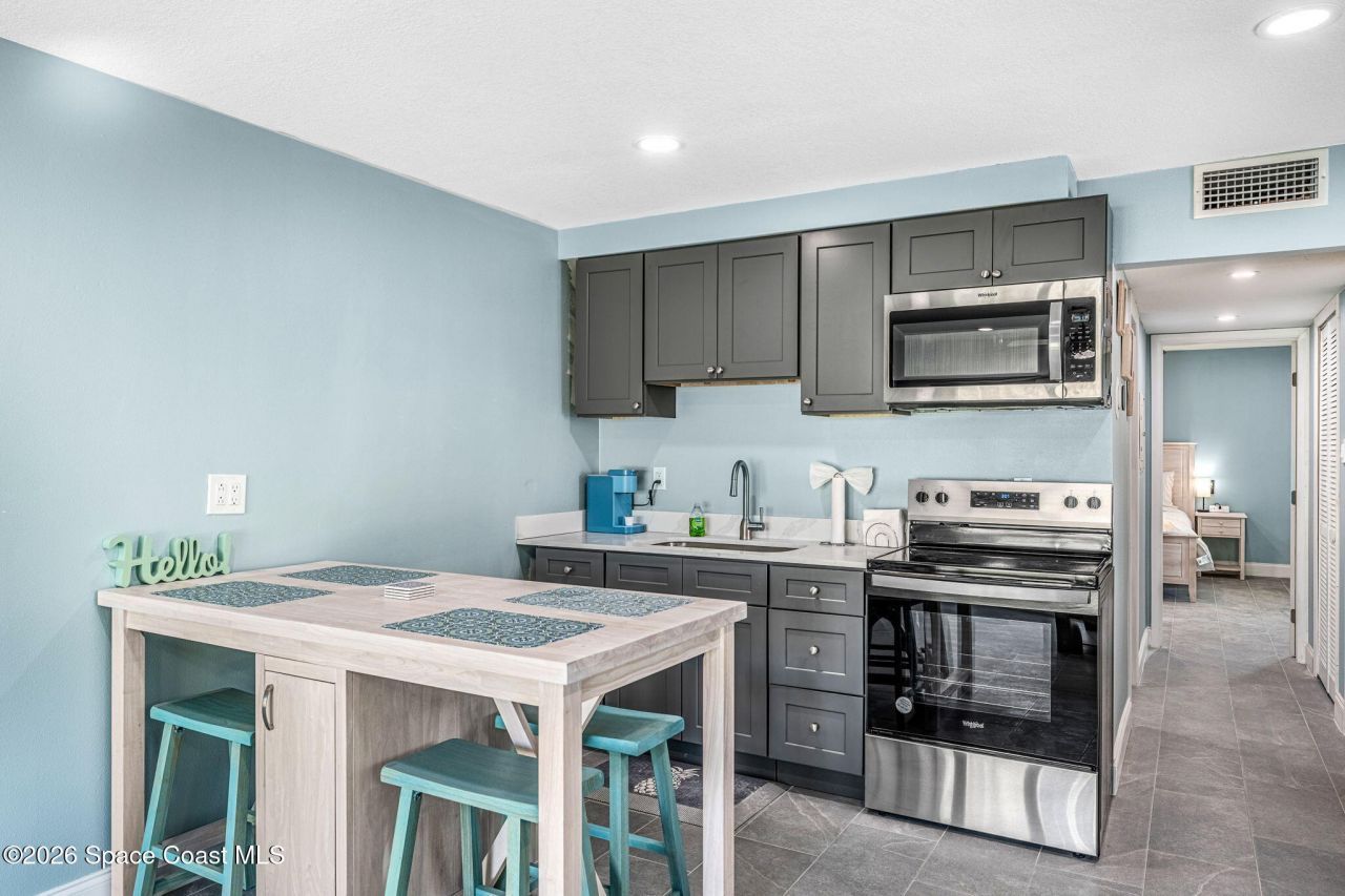 2189 Pineapple Avenue, Melbourne, FL 32935 Photo