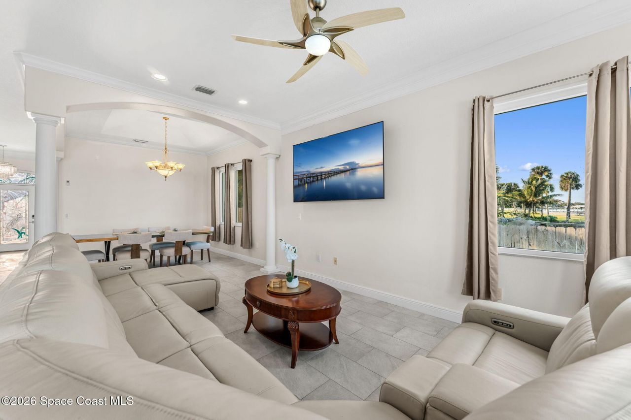 2189 Pineapple Avenue, Melbourne, FL 32935 Photo