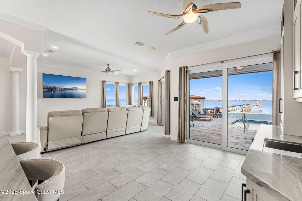 2189 Pineapple Avenue, Melbourne, FL 32935 Photo