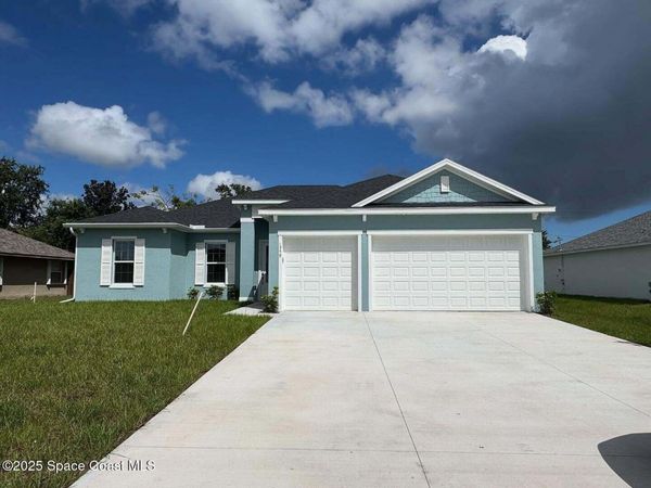 1779 Fallon Boulevard NE, Palm Bay, FL 32907