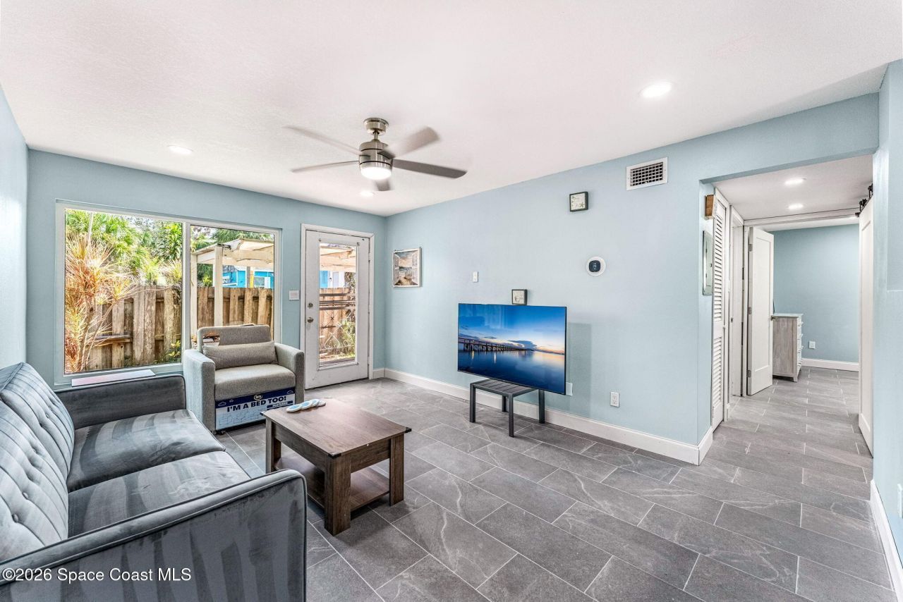 2189 Pineapple Avenue, Melbourne, FL 32935 Photo