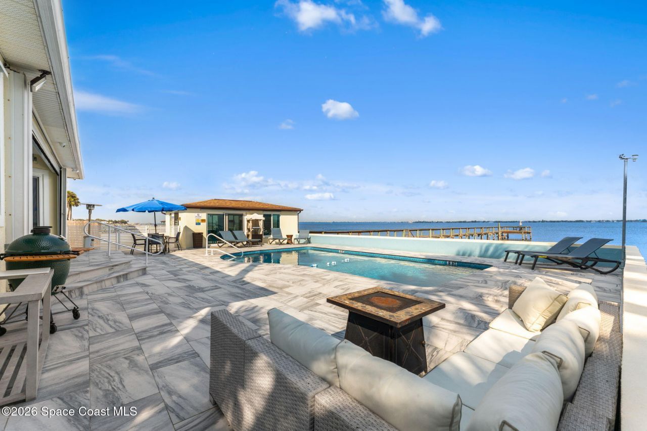 2189 Pineapple Avenue, Melbourne, FL 32935 Photo