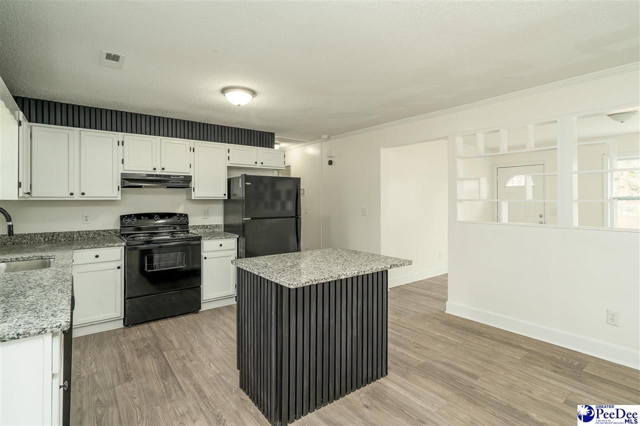 3115 Crestview Drive Photo 9