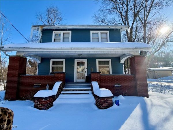 304 E Lisbon Street, Waynesburg, OH 44688