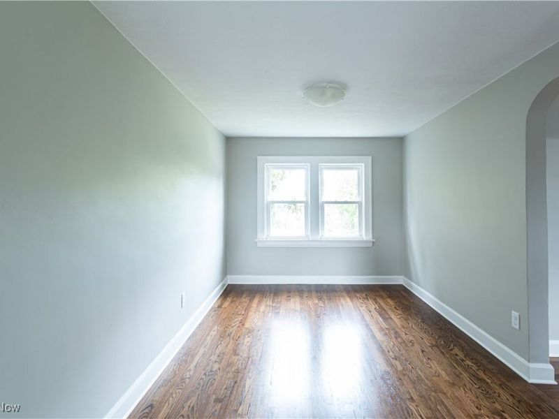 1392 Sheffield Road, Unit 3, Cleveland, OH 44121 Photo 4