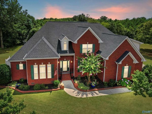 145 Misty River Lane SW, Huntsville, AL 35824