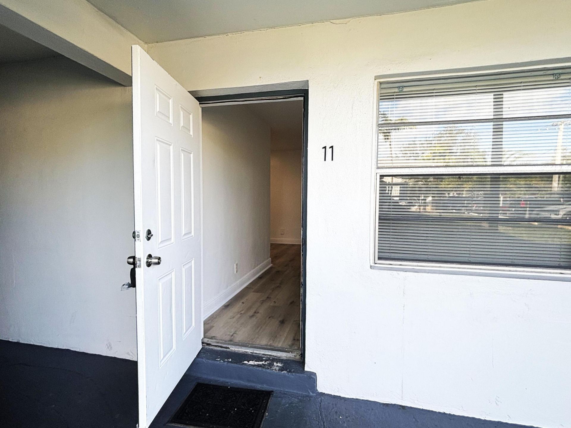 1916 SW 11th Street, Unit 11, Fort Lauderdale, FL 33312 Photo