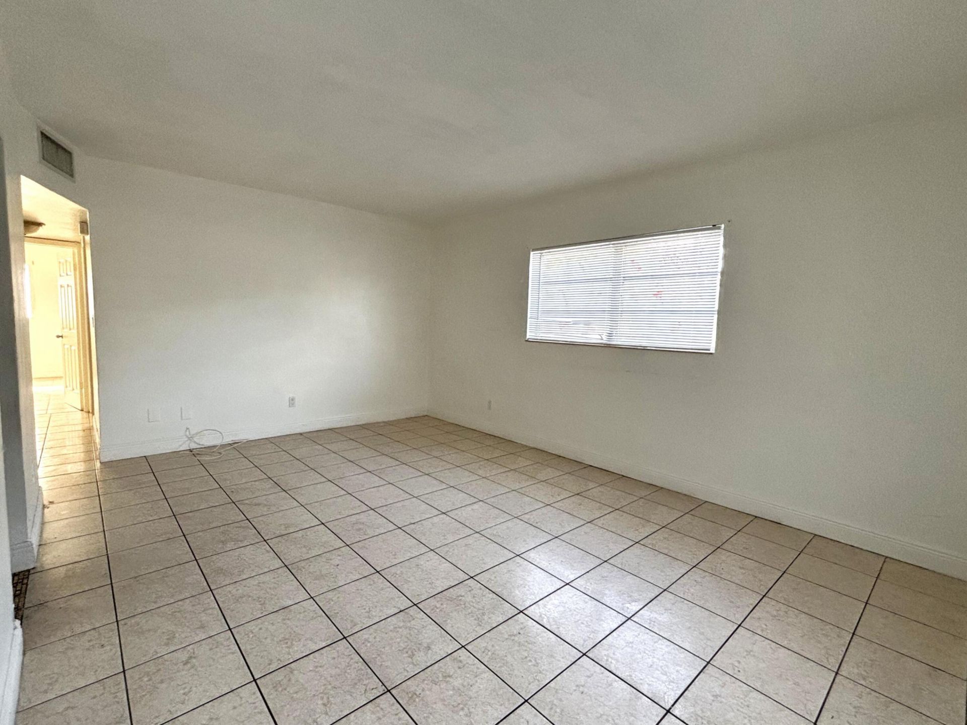 1916 SW 11th Street, Unit 12, Fort Lauderdale, FL 33312 Photo