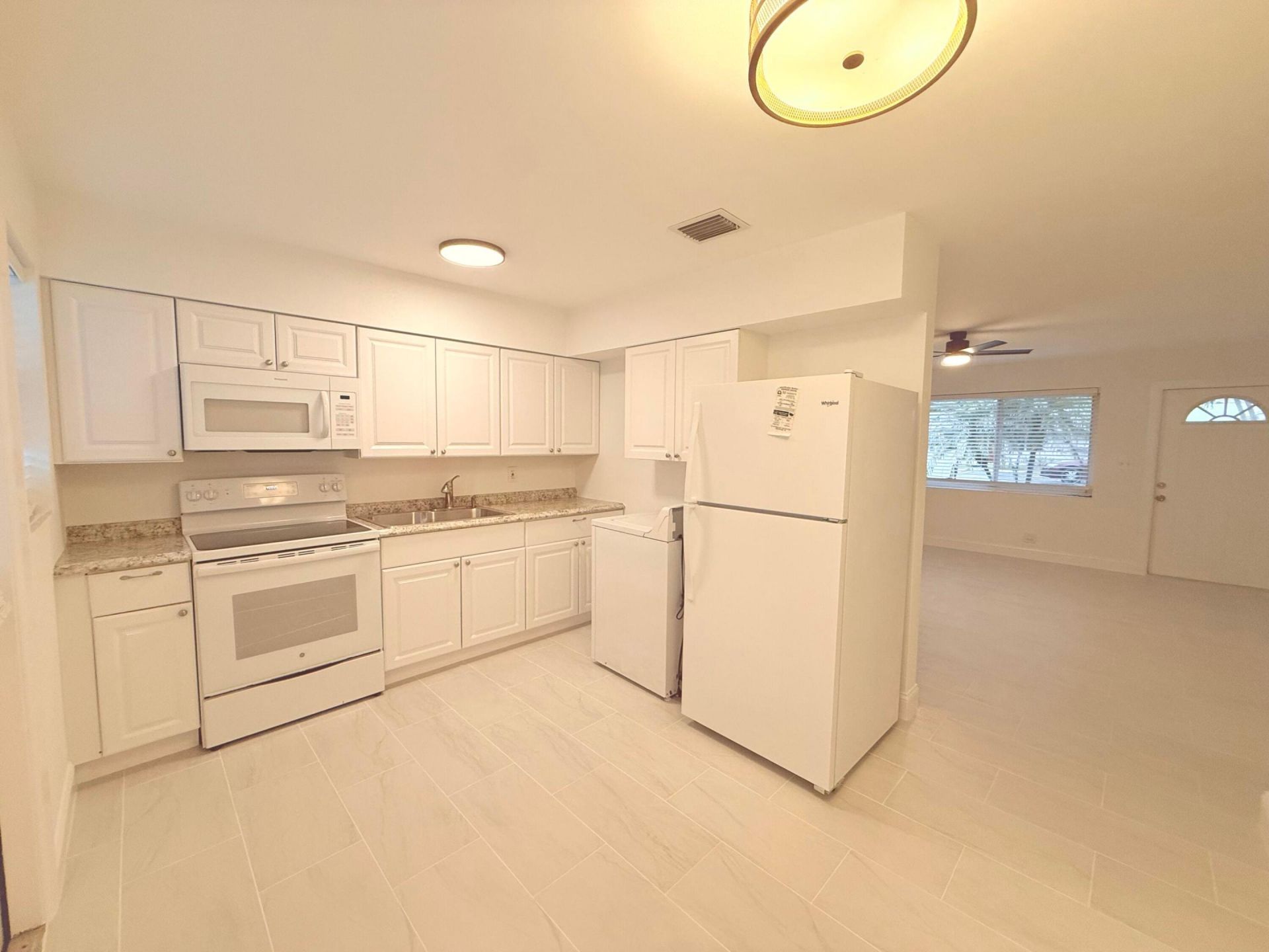 626 Prosperity Farms Rd Road, Unit 7, North Palm Beach, FL 33408 Photo