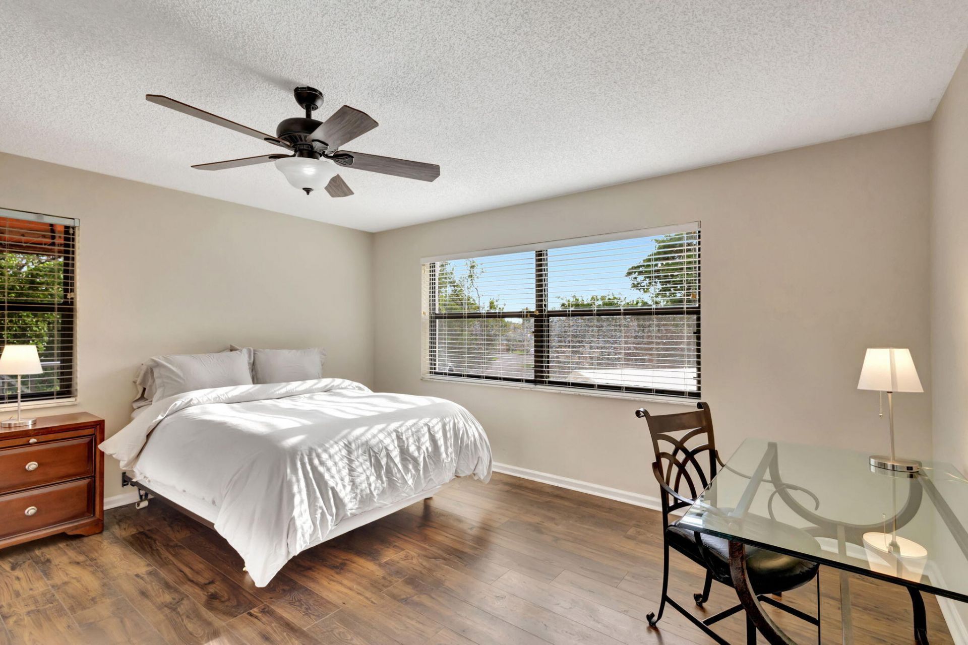 600 Uno Lago Drive, Unit 205, Juno Beach, FL 33408 Photo