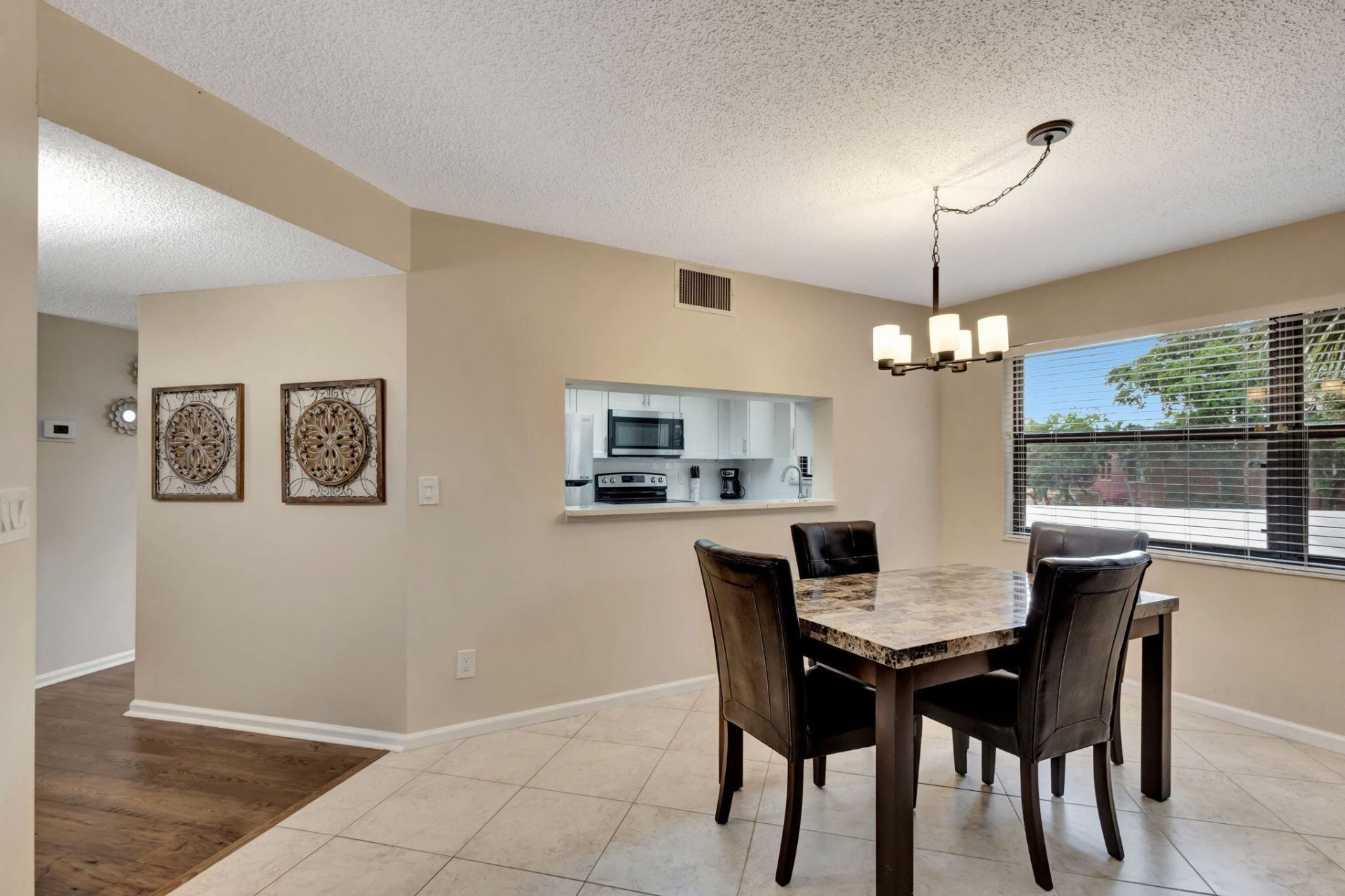 600 Uno Lago Drive, Unit 205, Juno Beach, FL 33408 Photo