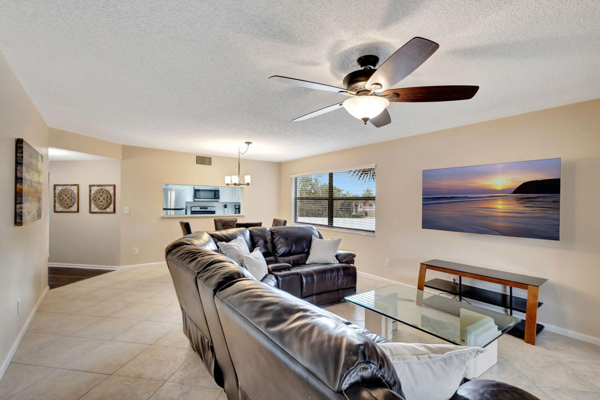 600 Uno Lago Drive, Unit 205, Juno Beach, FL 33408 Photo