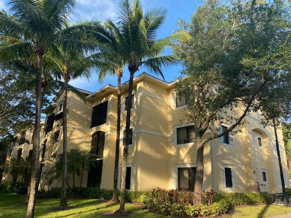 2730 Anzio Court, Unit 204, Palm Beach Gardens, FL 33410