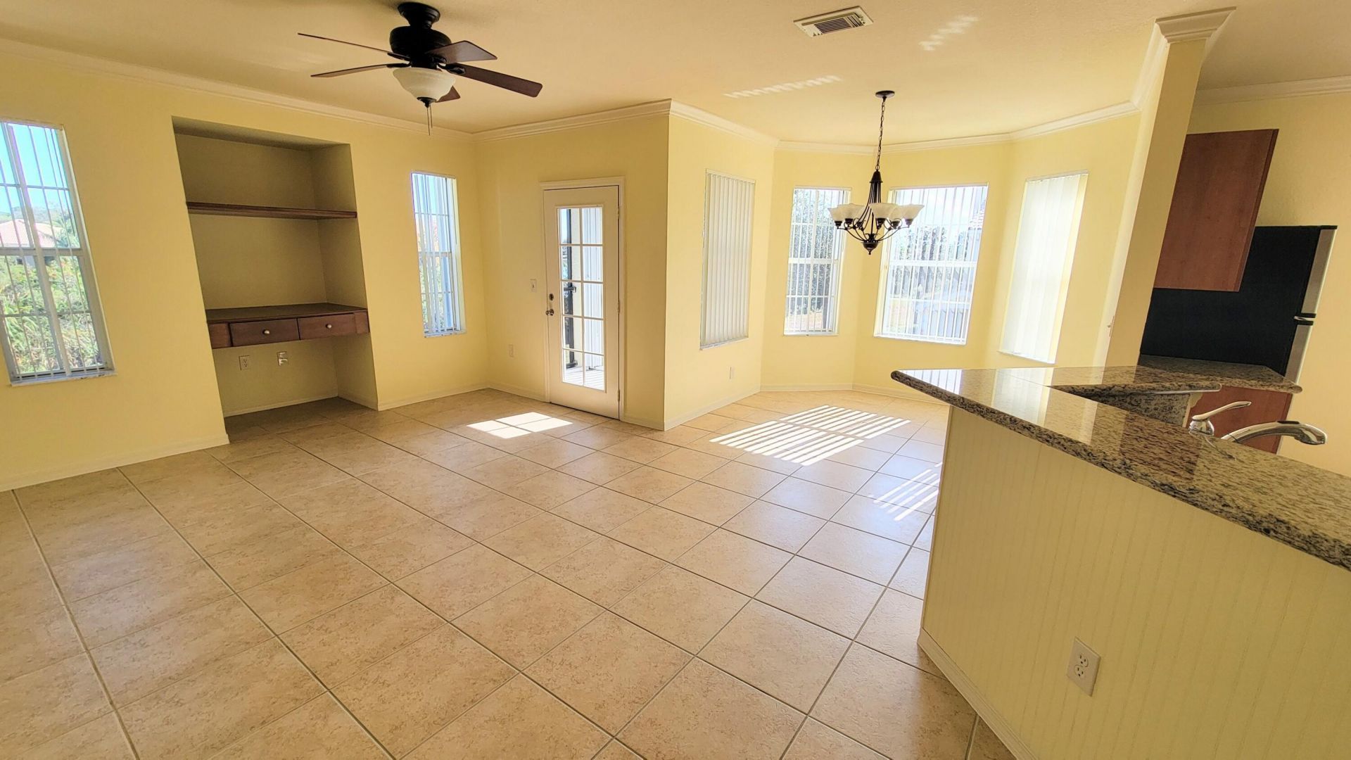 122 SW Peacock Boulevard, Unit 12203, Port Saint Lucie, FL 34986 Photo