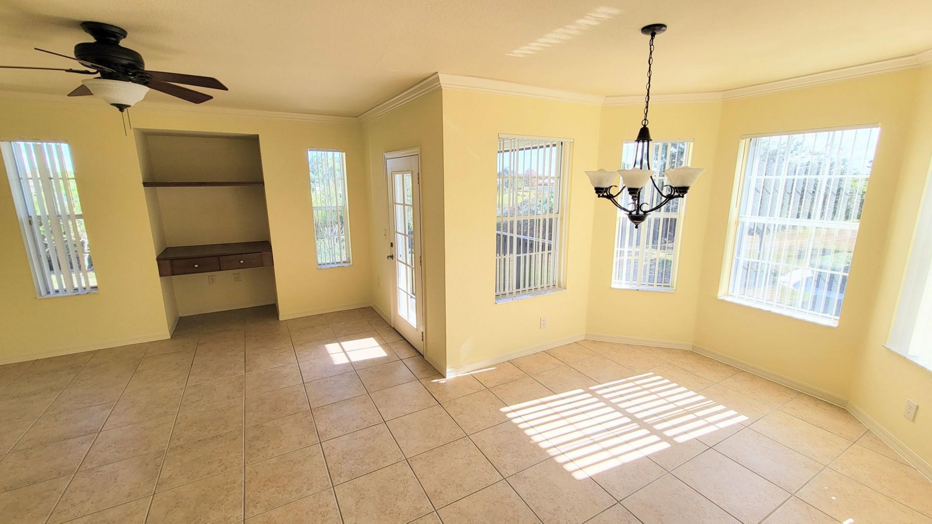 122 SW Peacock Boulevard, Unit 12203, Port Saint Lucie, FL 34986 Photo