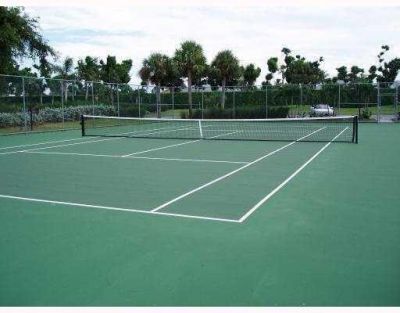 709 Meadows Circle, Boynton Beach, FL 33436 Photo