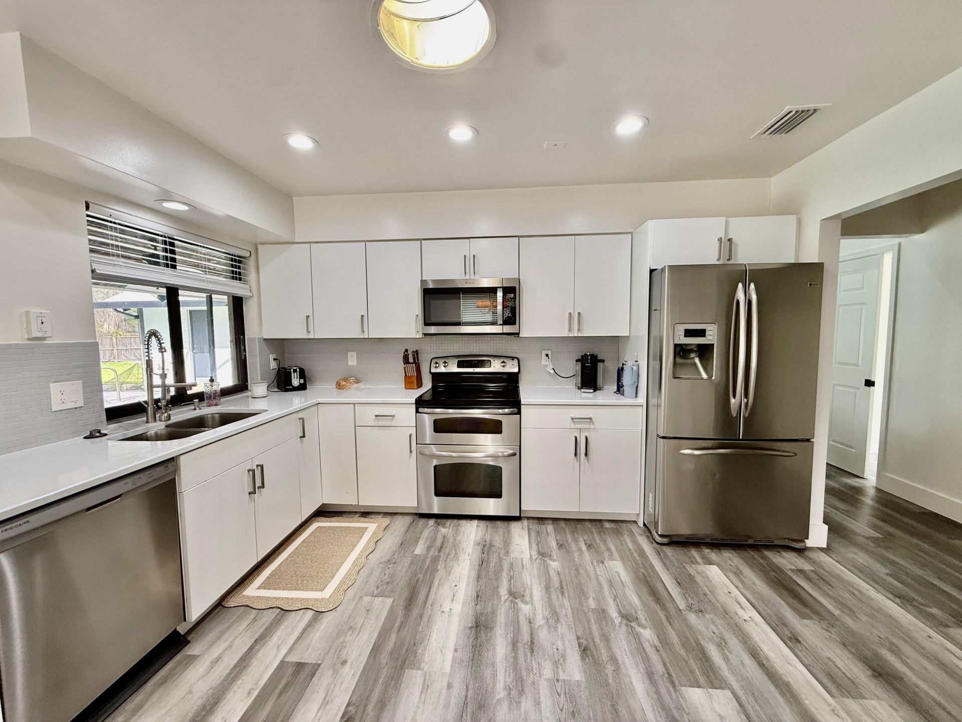 325 Knotty Wood Lane, Wellington, FL 33414 Photo