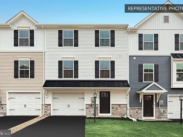 1049 ELLIE LANE, Unit LOT 1105, HARRISBURG, PA 17112