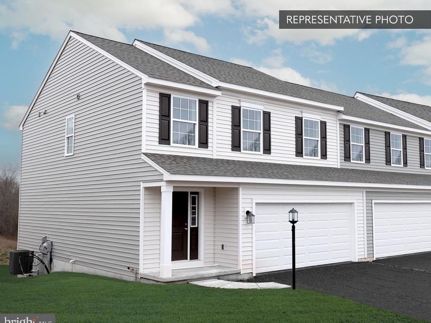 733 Fawn Way, Unit LOT 28, Pennsburg, PA 18073 Main Photo