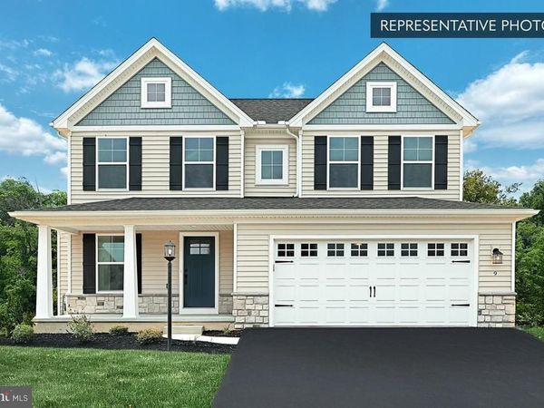 EMILY PLAN AT HILLS AT VALLEY VIEW, SPRING GROVE, PA 17362