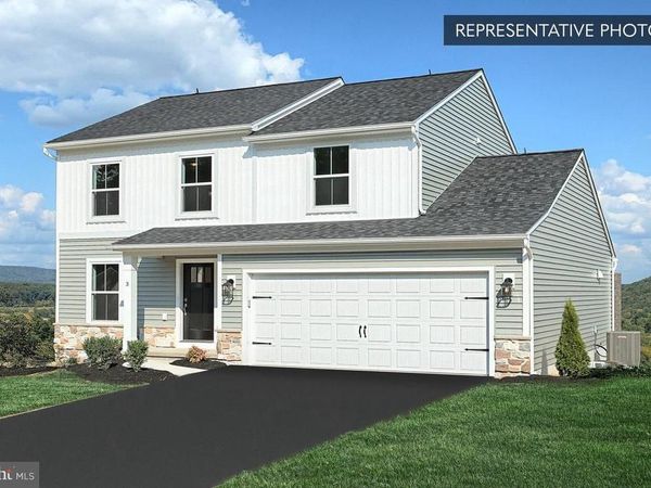 SASSAFRAS PLAN AT HILLS AT VALLEY VIEW, SPRING GROVE, PA 17362