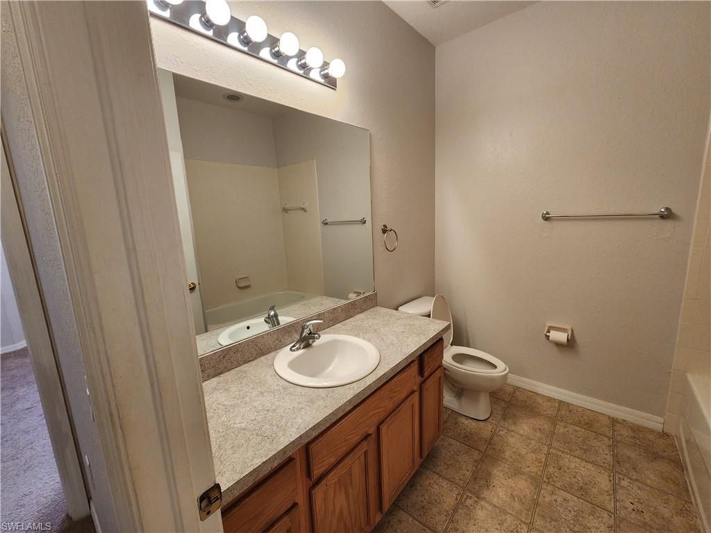 14752 Calusa Palms Dr, Unit 202, Fort Myers, FL 33919 Photo